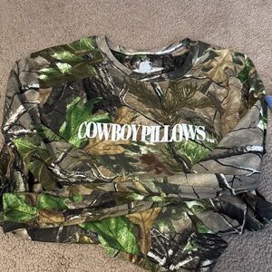 Women's Camouflage Long Sleeve Tee
